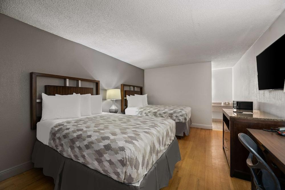 Americas Best Value Inn Orlando photo 17