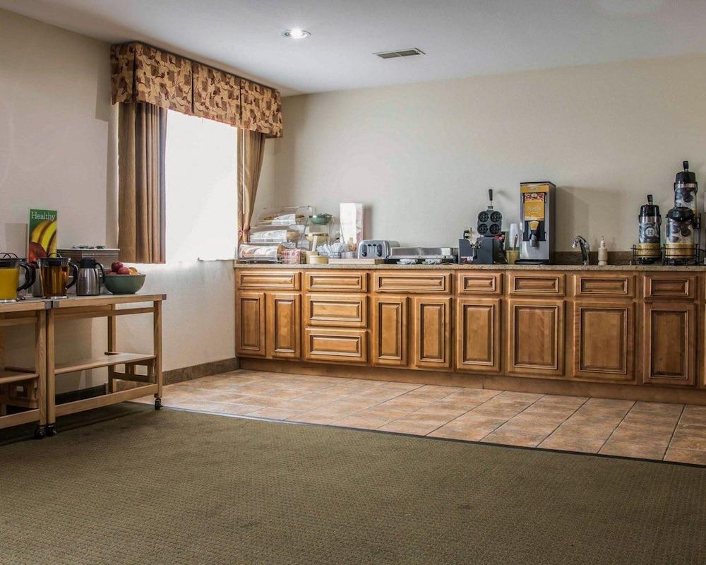 Quality Inn Durand I-69 photo 4