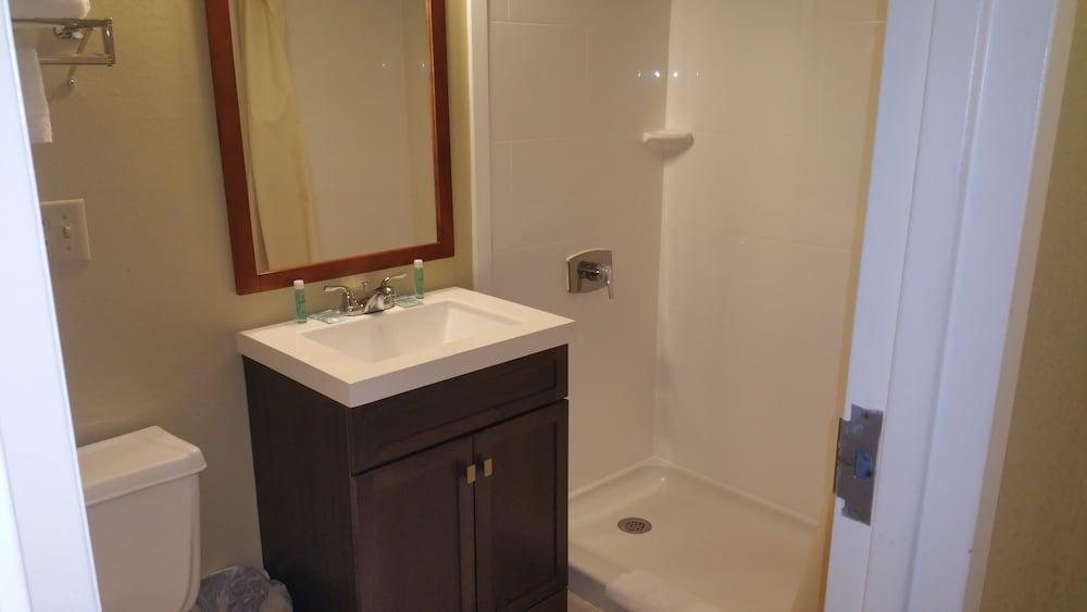 Carolina Pine Inn photo 8