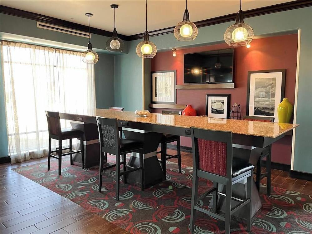 Quality Inn & Suites Pearsall photo 42