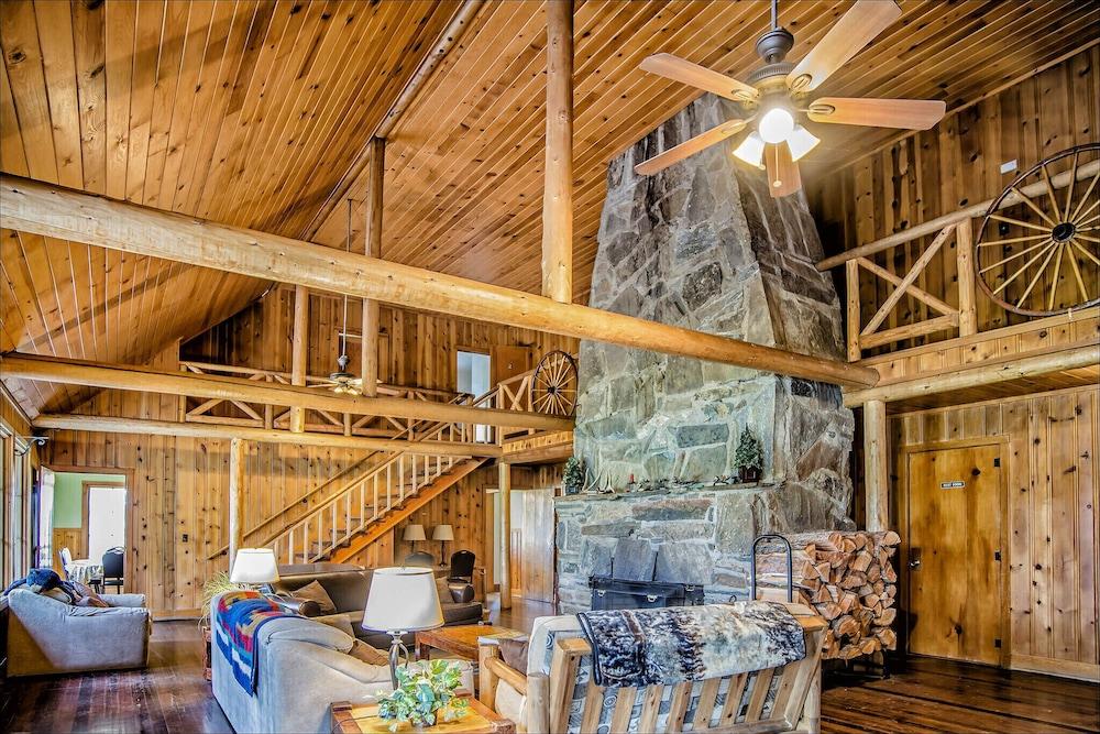 Diamond Belle Guest Ranch photo 21