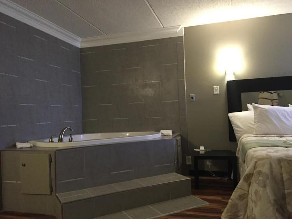 Noble Suites photo 30