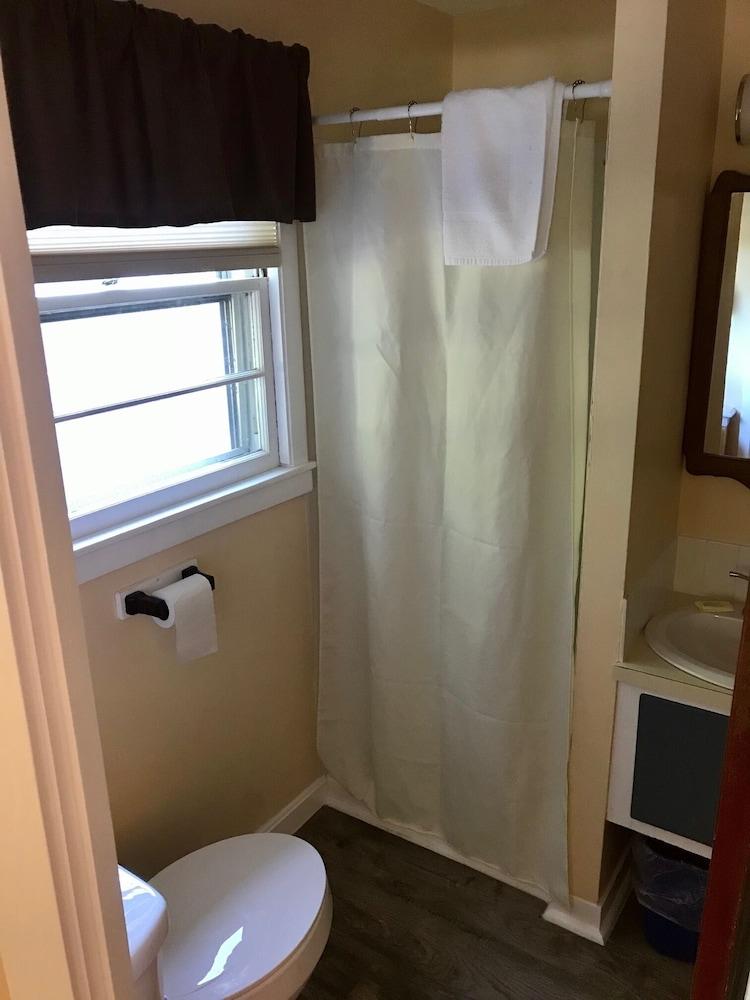 Mt Liberty Cabins and Motel photo 6