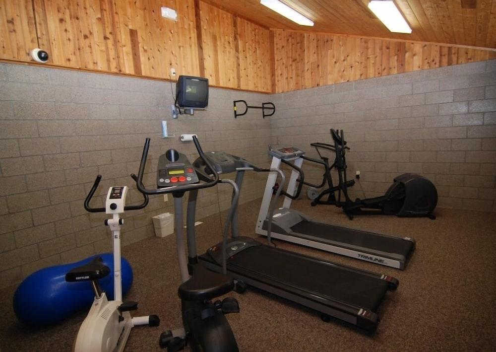 Kavanaugh's Sylvan Lake Resort photo 30