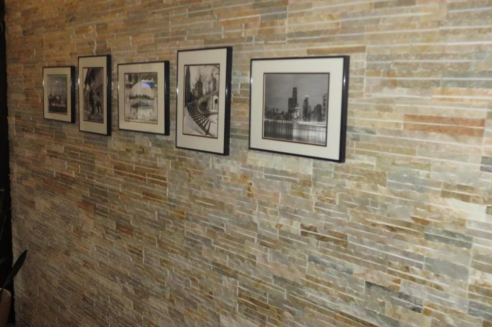 Chicago Parthenon Hostel photo 31