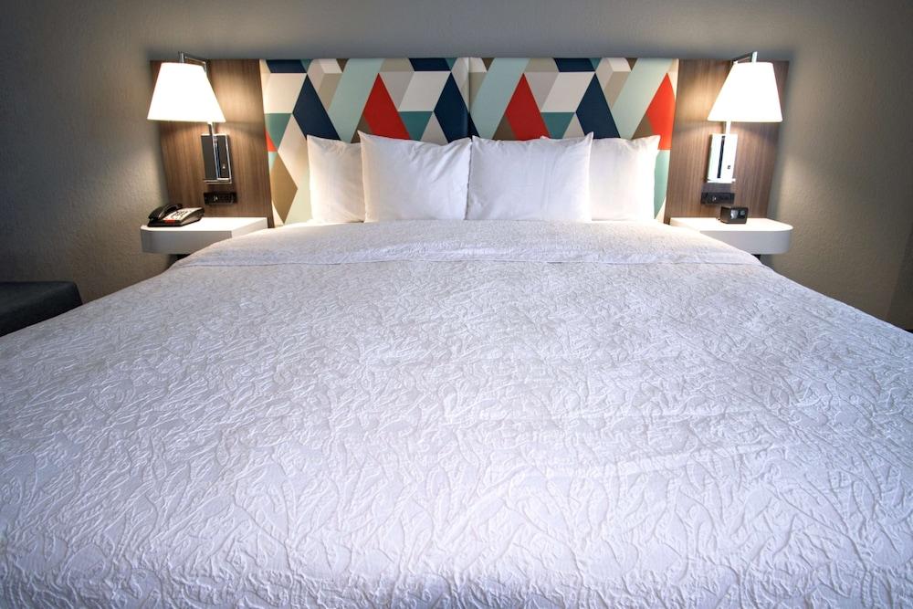 Hampton Inn Oklahoma City/Yukon photo 11