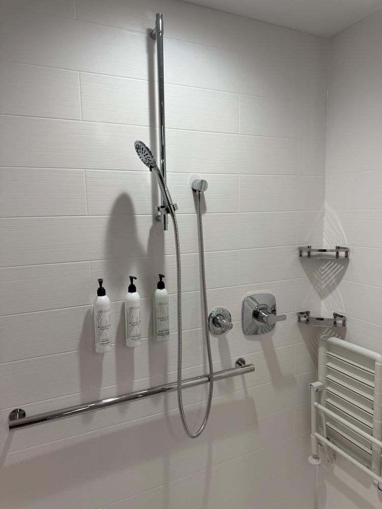 Springhill Suites By Marriott Fargo photo 25