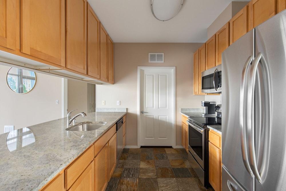 Kasa Bellevue Seattle photo 15