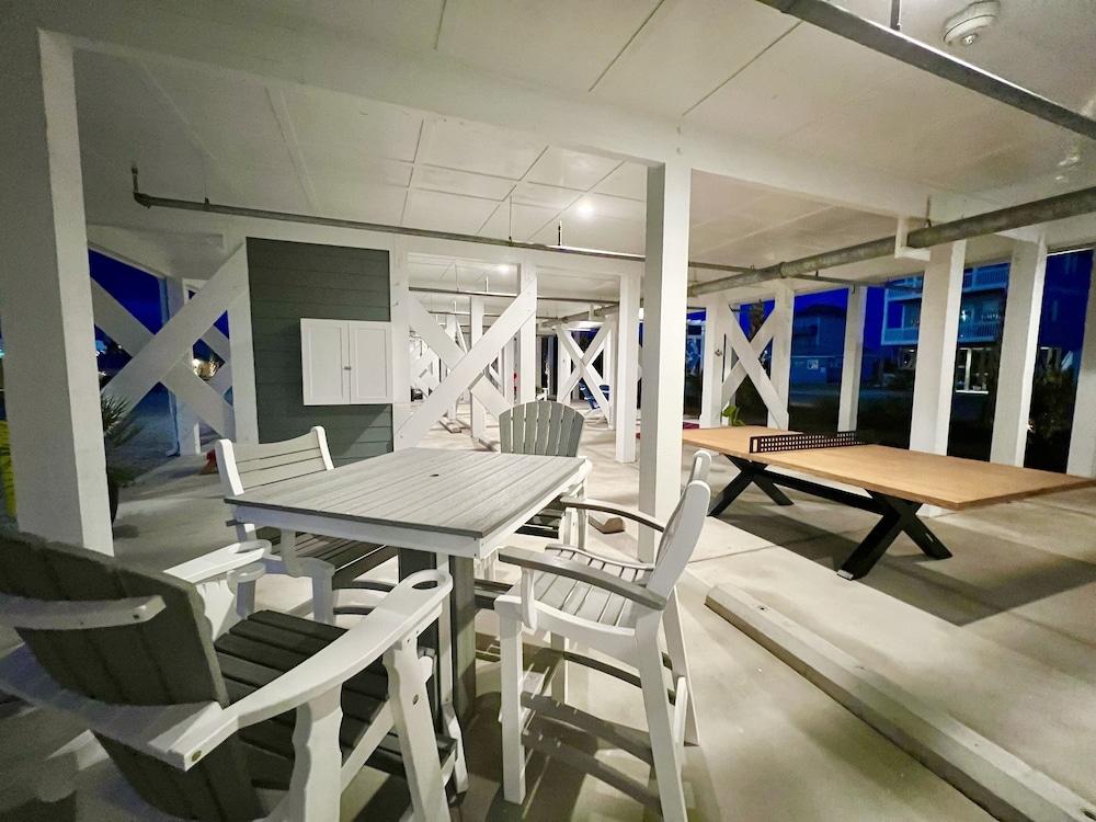 Saltwater Suites photo 38