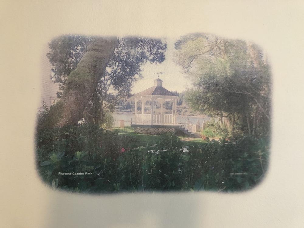 Florence Lighthouse Inn photo 5
