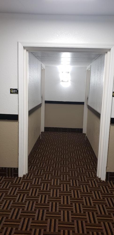 Travel Inn Of Sidney Ohio photo 14