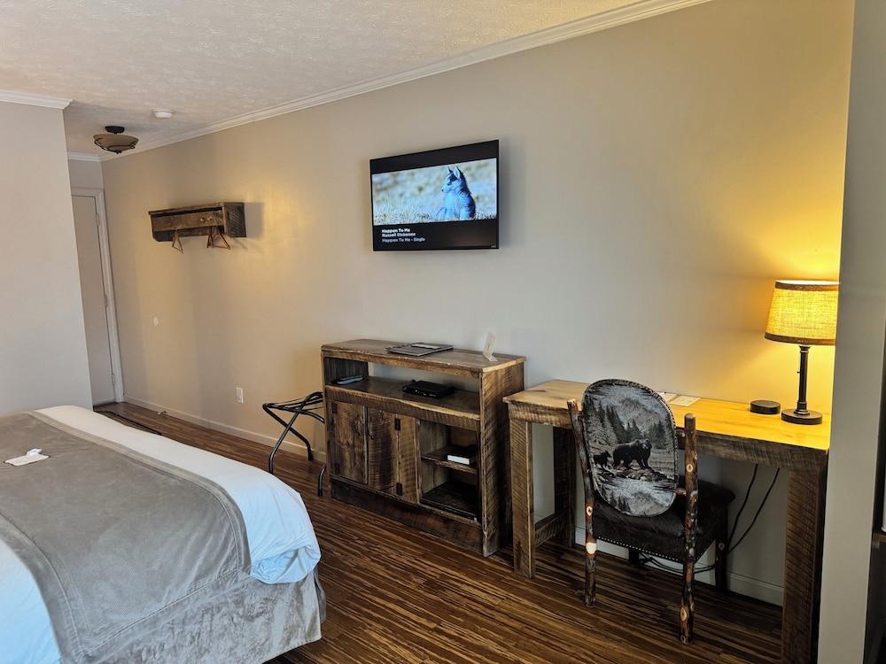 LakeFront Lodge photo 32