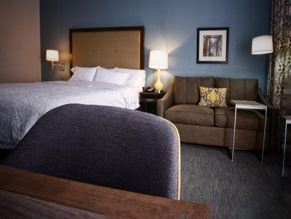 Hampton Inn Oklahoma City/Edmond photo 13