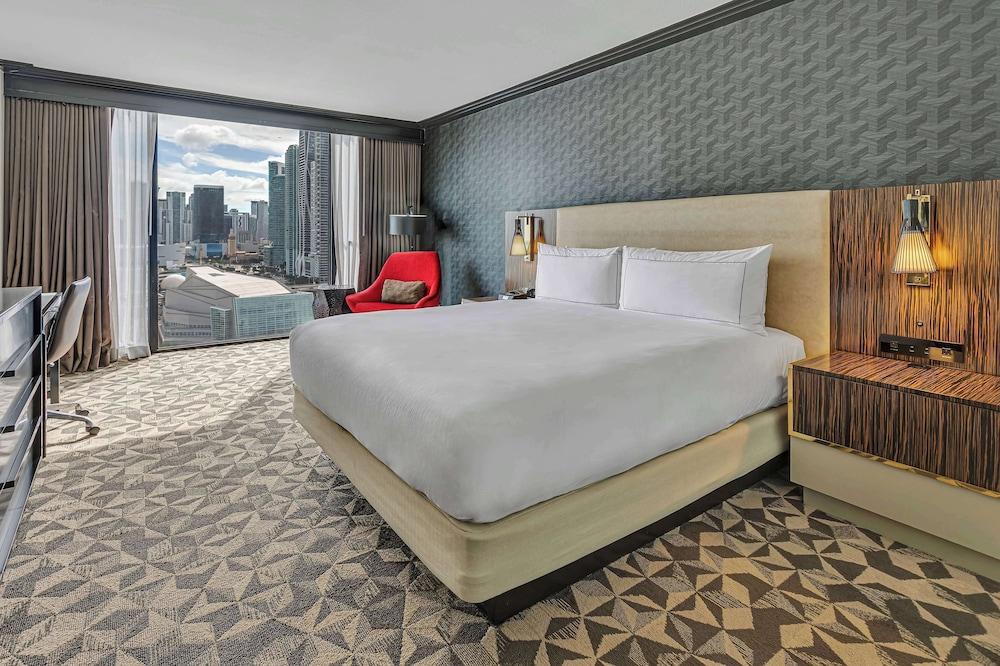 Hilton Miami Downtown photo 37