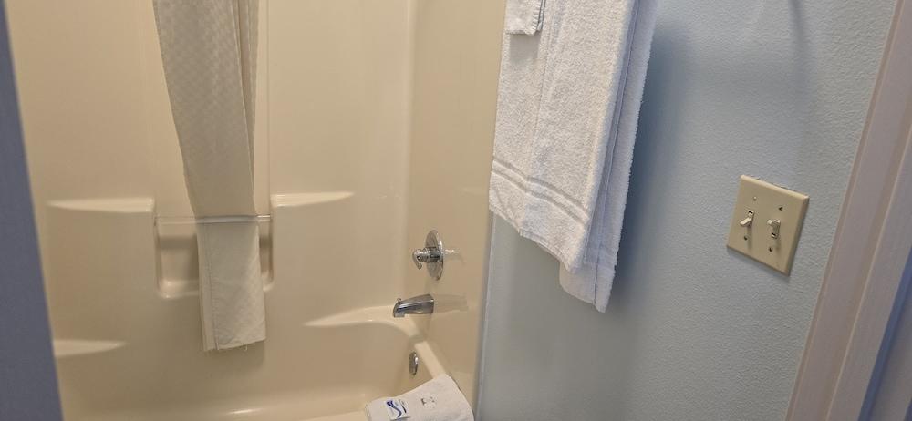 Texas Inn and Suites RGV photo 47