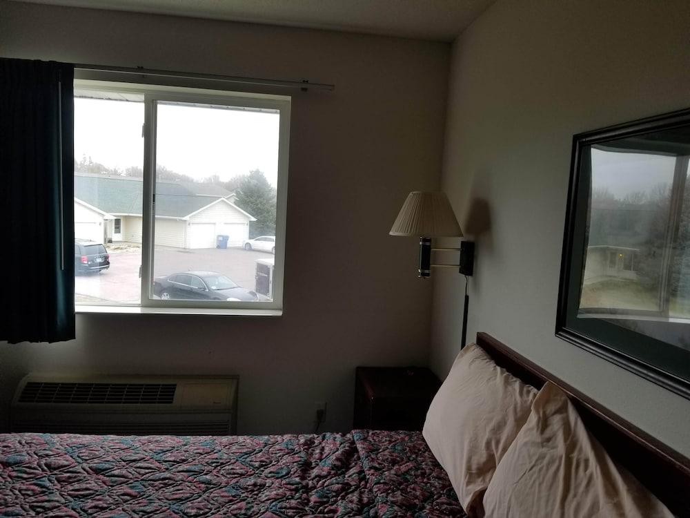 Bilmar Inn & Suites by Hotel O Hwy 77 photo 77