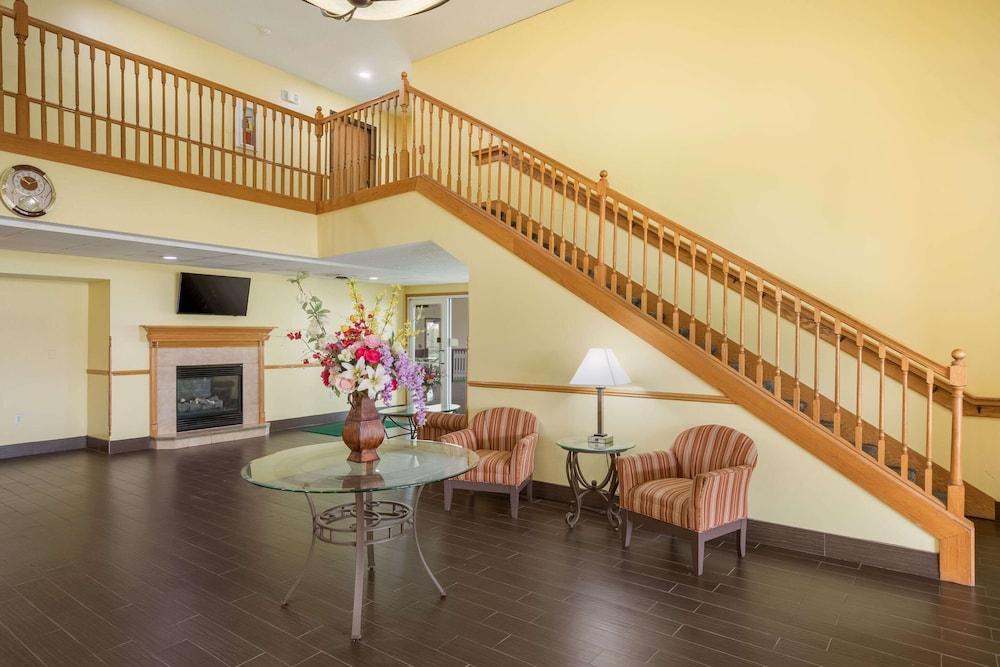 Quality Inn Edgerton photo 3