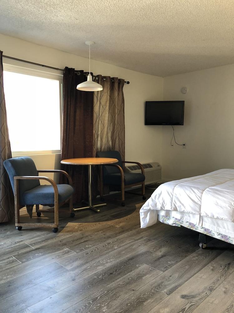 Kings Lodge Motel photo 22