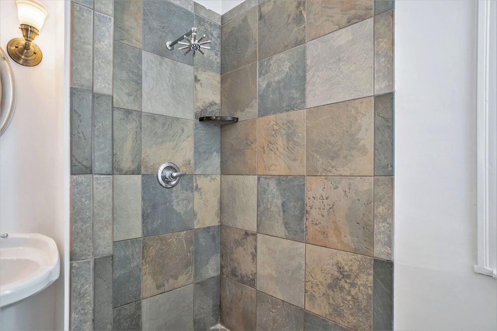 The Grand Inn Apartment Hotel 200 photo 22