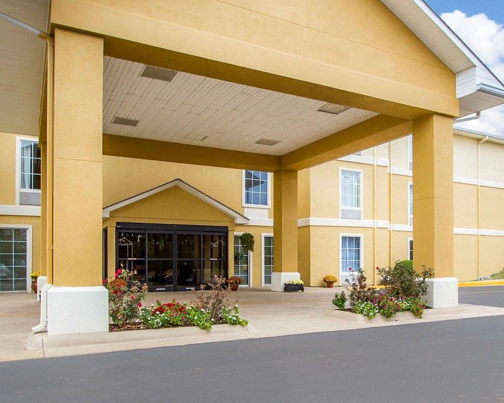 Comfort Inn Poplar Bluff North photo 38