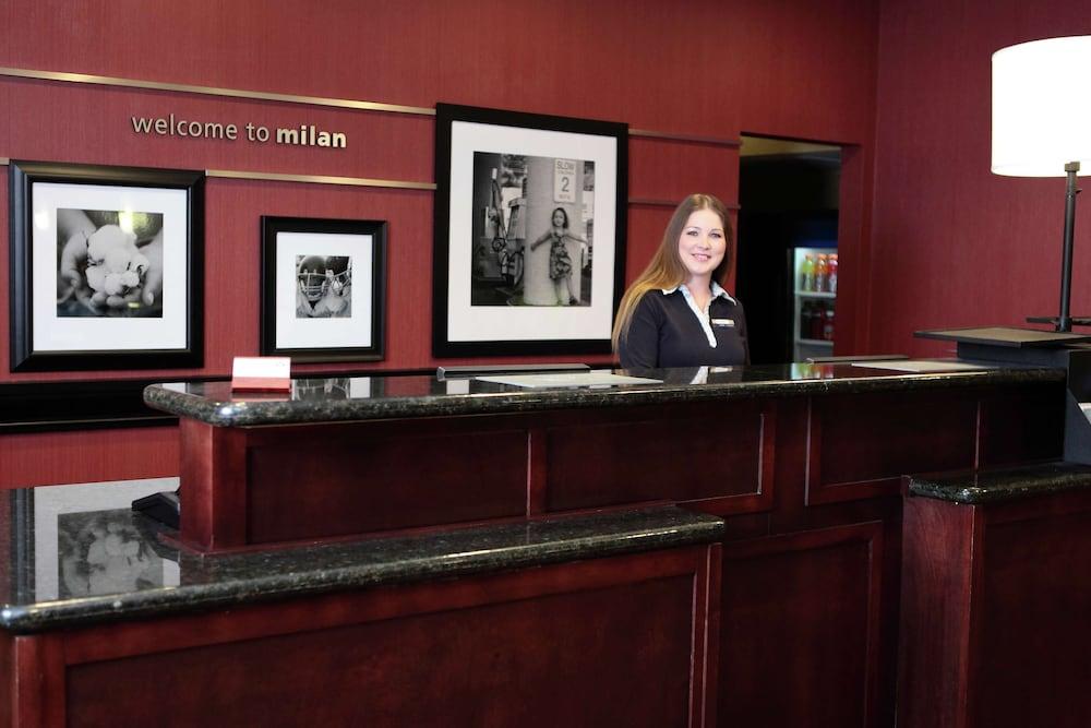 Hampton Inn Milan TN photo 12