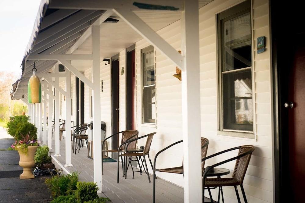Sea Turn Motel photo 31