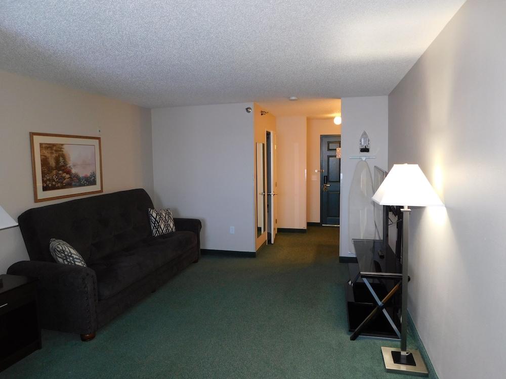 Northwoods Best Inn -Turtle Lake photo 18