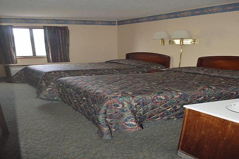 Budget Inn of Claypool Hill photo 7