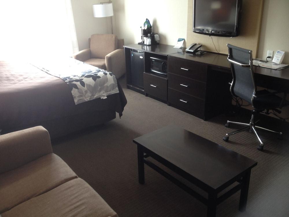 Sleep Inn & Suites Elk City Route 66 photo 32