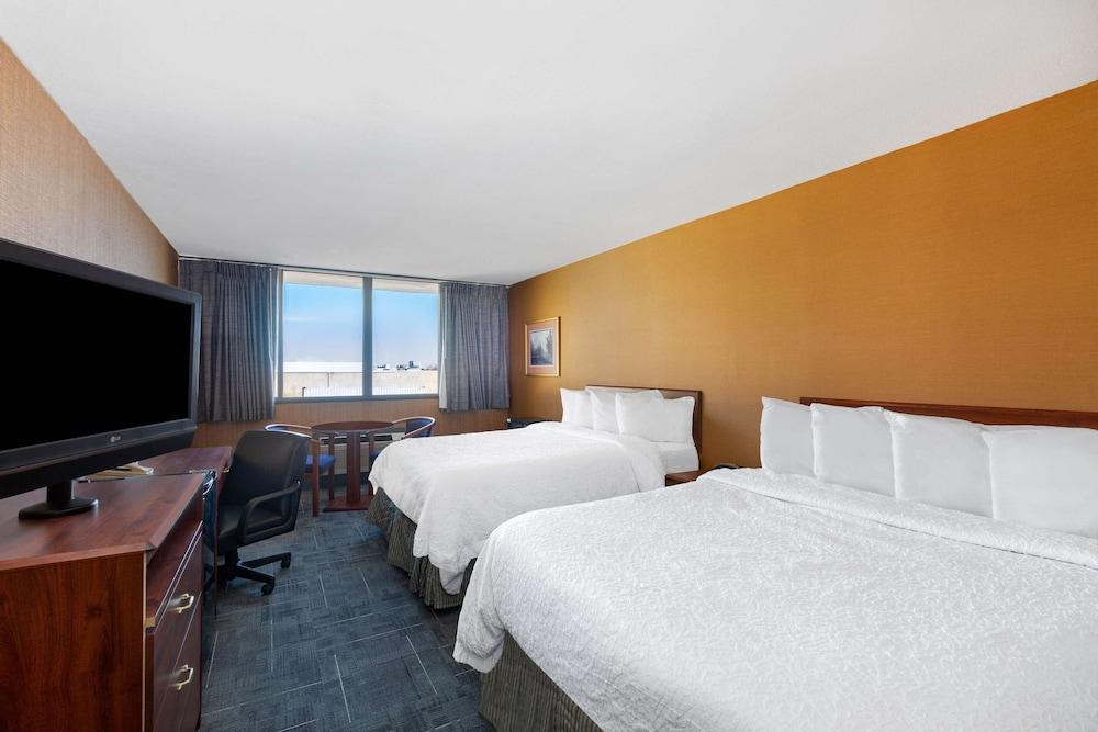 Howard Johnson by Wyndham Gillette photo 32