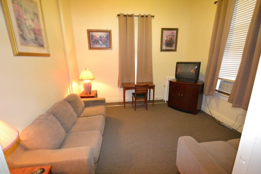 Perfect Stay Inn & Suites photo 28