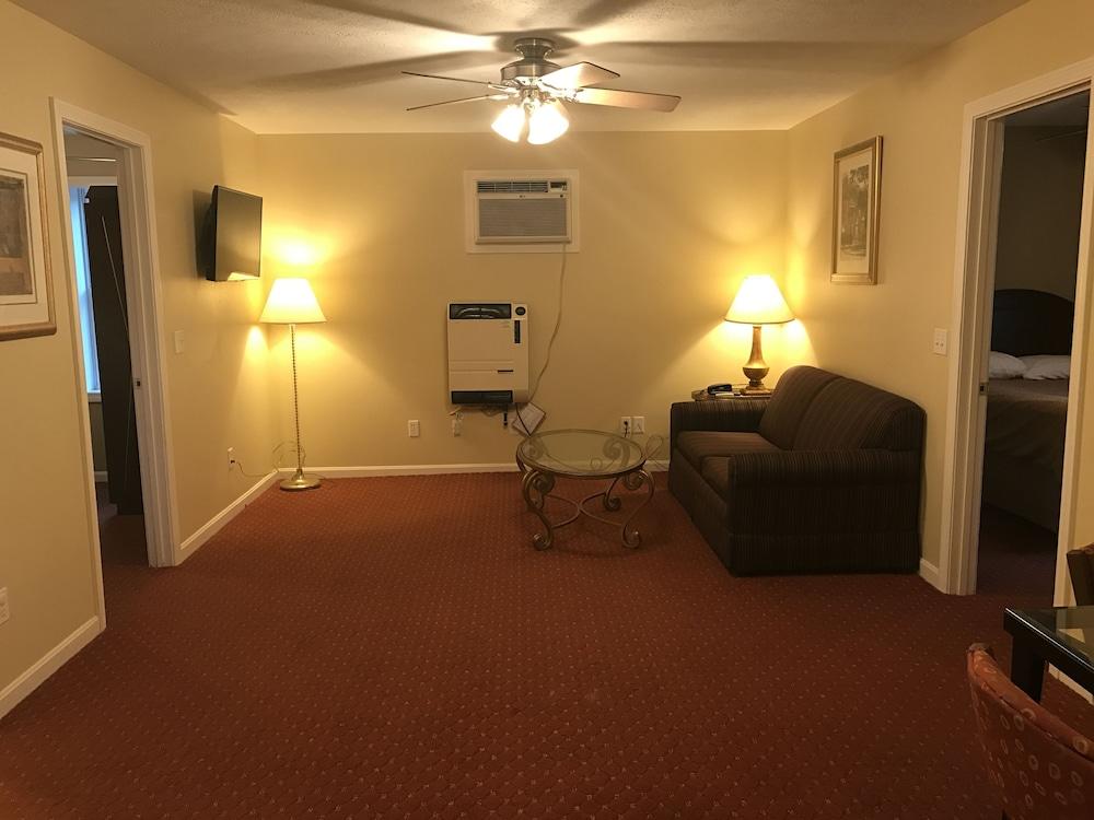 Exit 5 Resort & Condominium photo 25