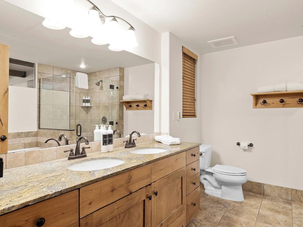 Newpark by All Seasons Resort Lodging photo 67