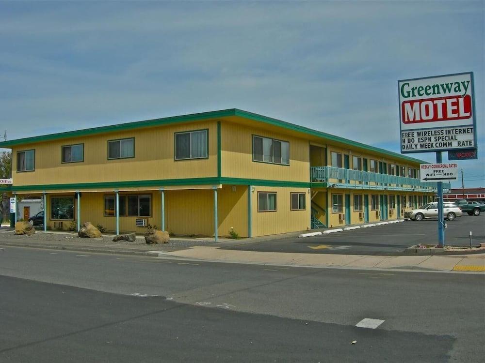 Greenway Motel photo 13