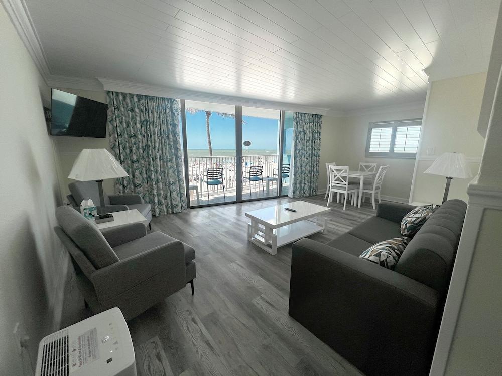Lani Kai Beachfront Resort photo 35