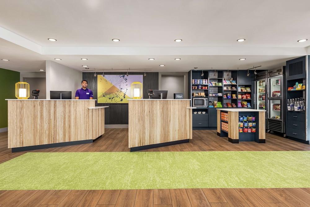 Spark by Hilton Germantown Washington DC North photo 5