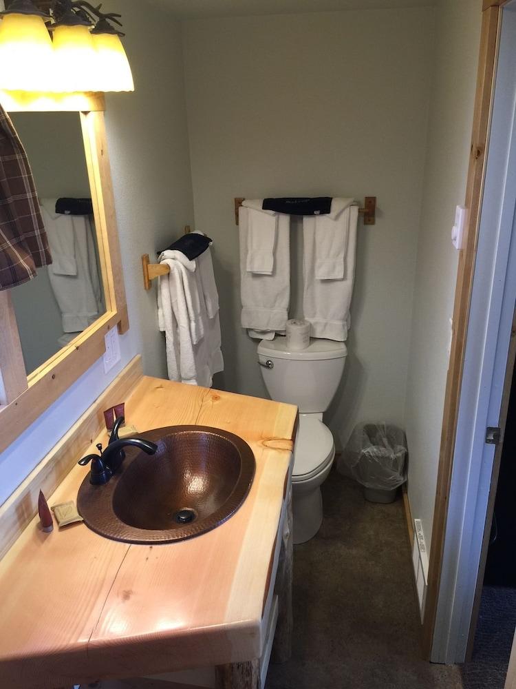 The Historic Madison Hotel Motel photo 24