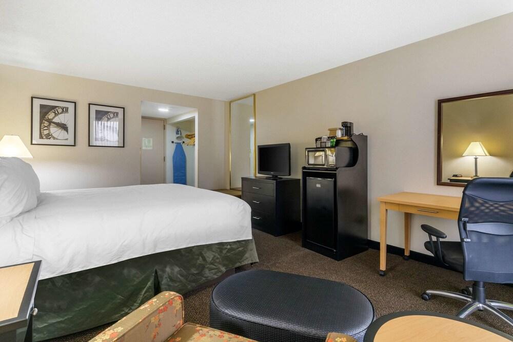 Quality Inn Tyler - Lindale photo 12