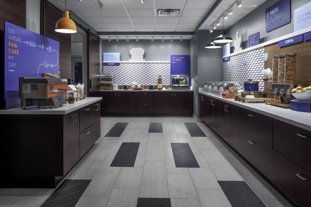 Holiday Inn Express and Suites Griffin by IHG photo 53
