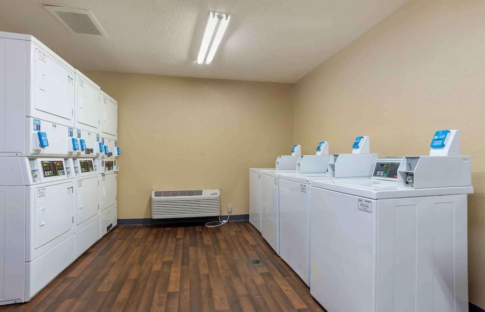 Extended Stay America Suites New Orleans Metairie photo 15