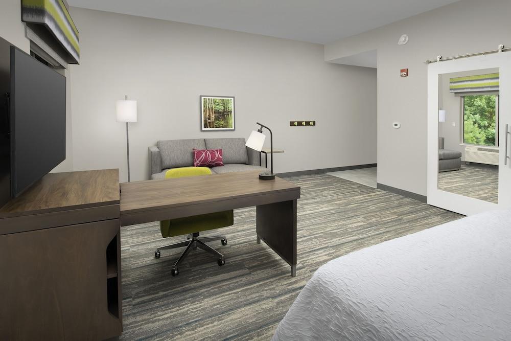 Hampton Inn & Suites Lexington Columbia photo 7