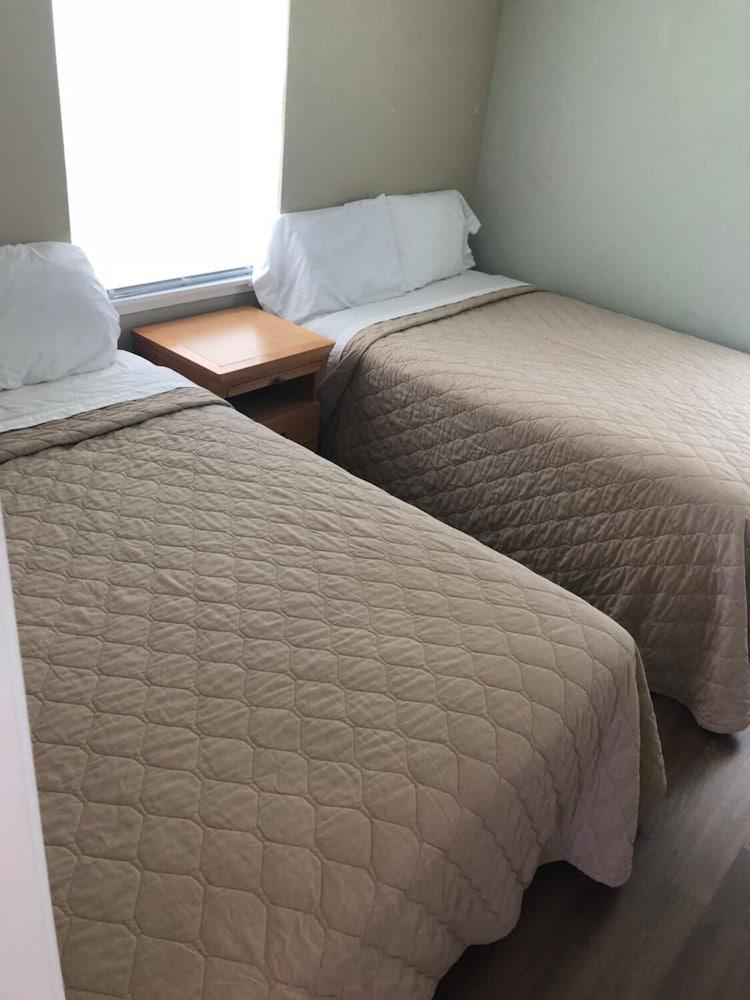 Avon Motel photo 27