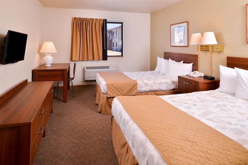 Americas Best Value Inn Missouri Valley photo 9