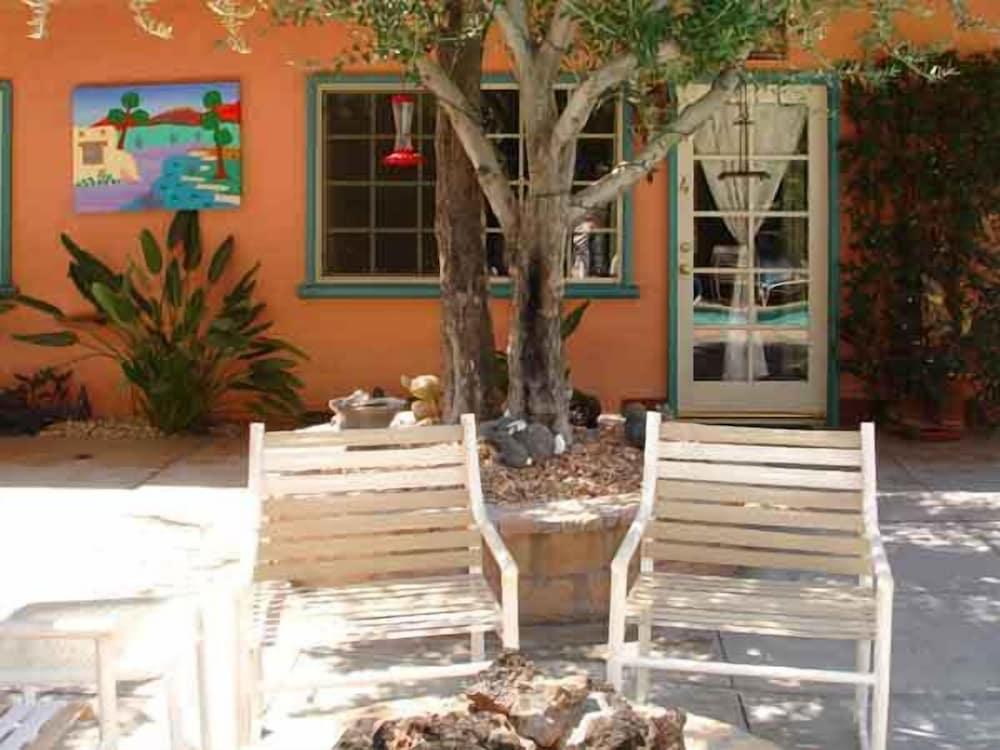 Coyote Inn photo 33