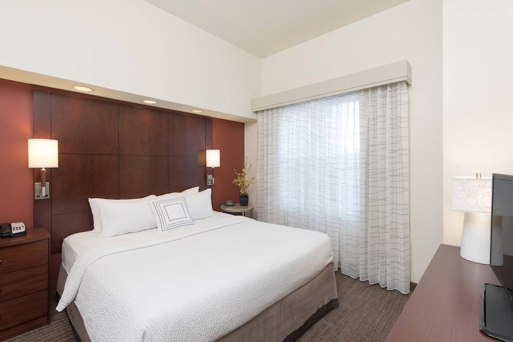 Residence Inn Marriott Moline photo 21