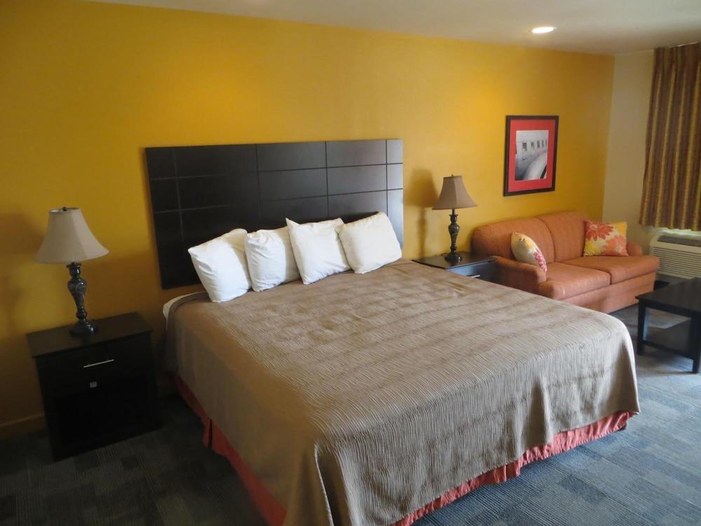 Kenedy Country Inn photo 25