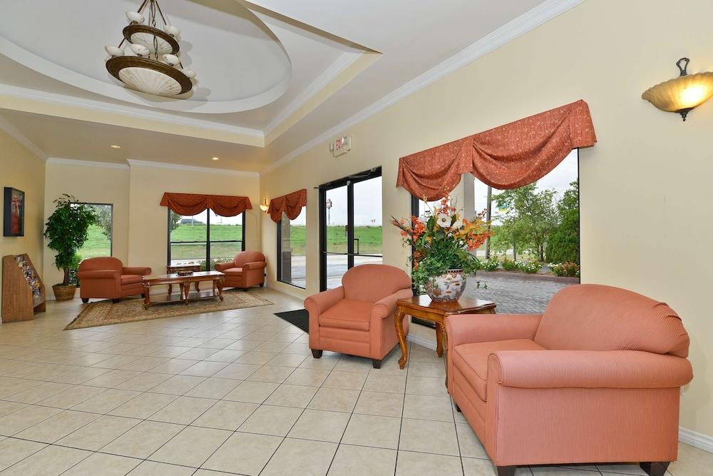 Americas Best Value Inn Hillsboro photo 2