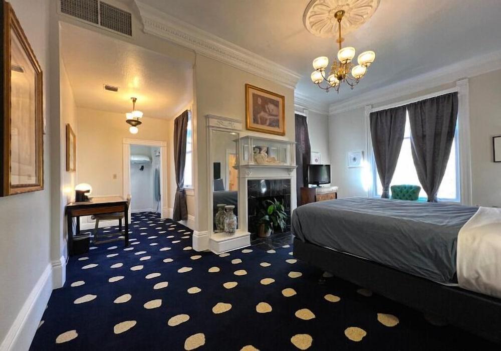 The Sterling Hotel photo 4