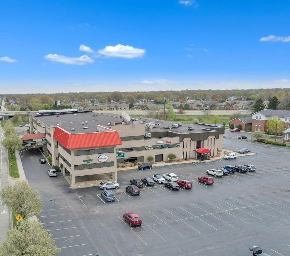 Quality Inn Roseville-Detroit North photo 1