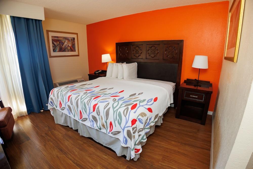 Garnet Inn & Suites, Orlando photo 20